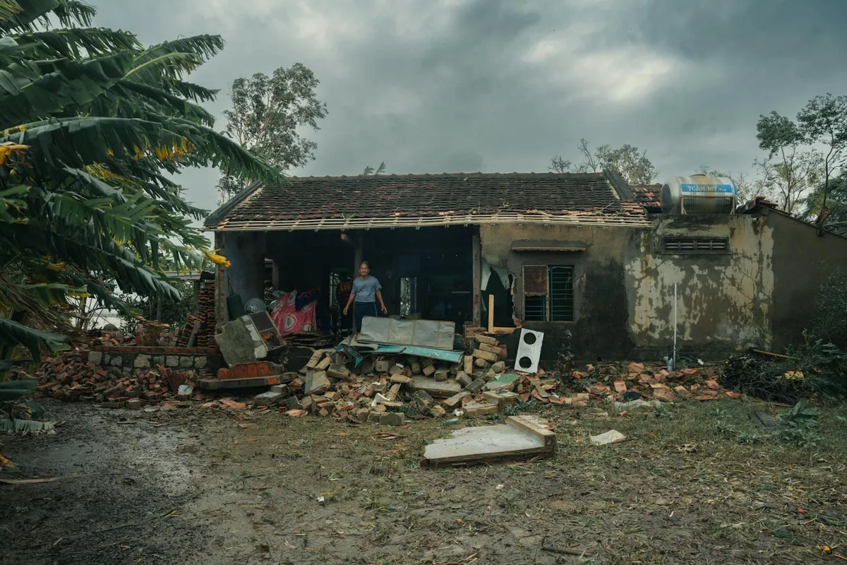 storm damaged house repair