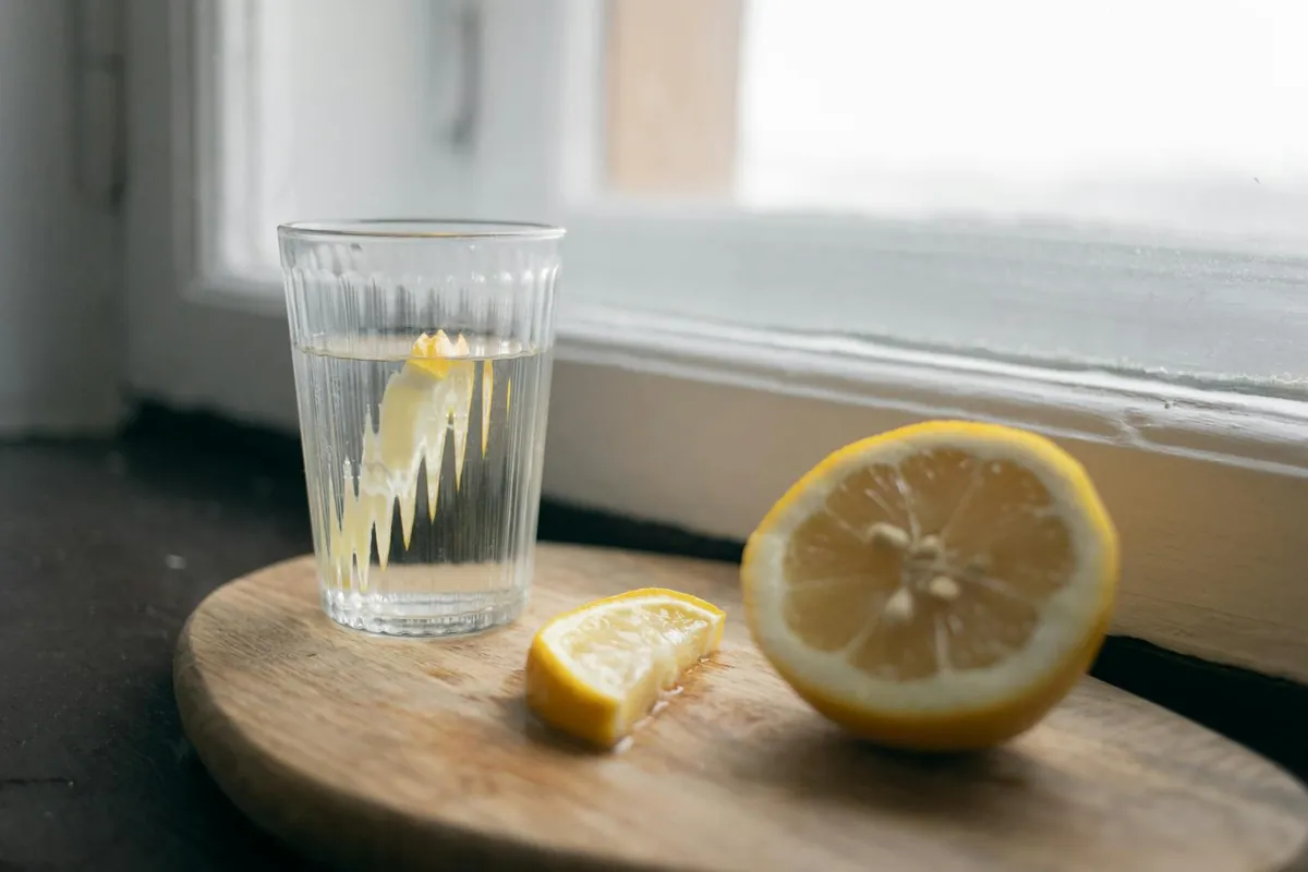lemon water in microwave