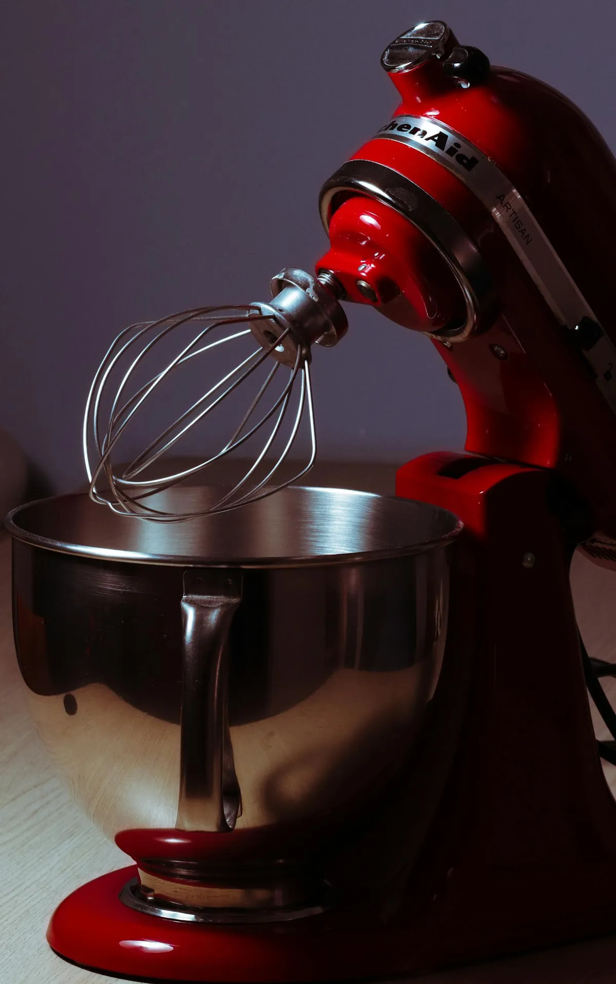 kitchenaid artisan red stand mixer